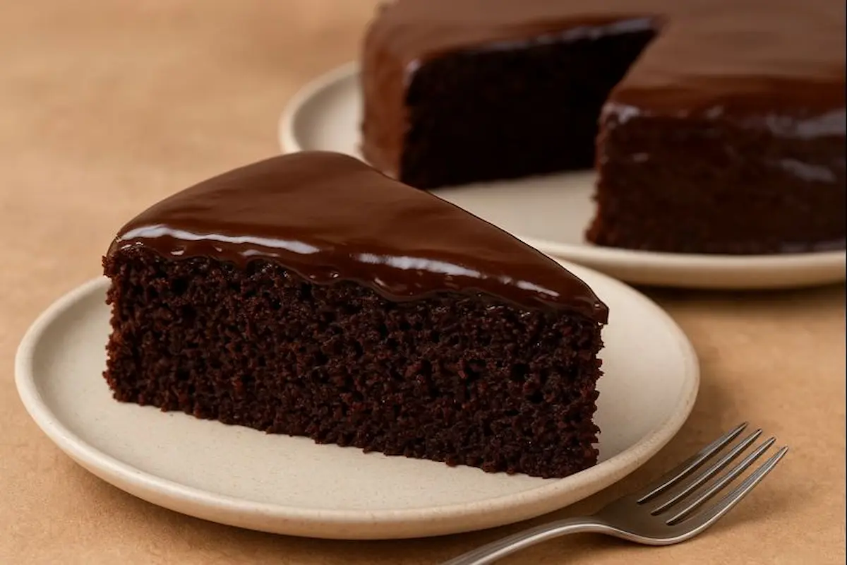 Bolo de chocolate cremoso