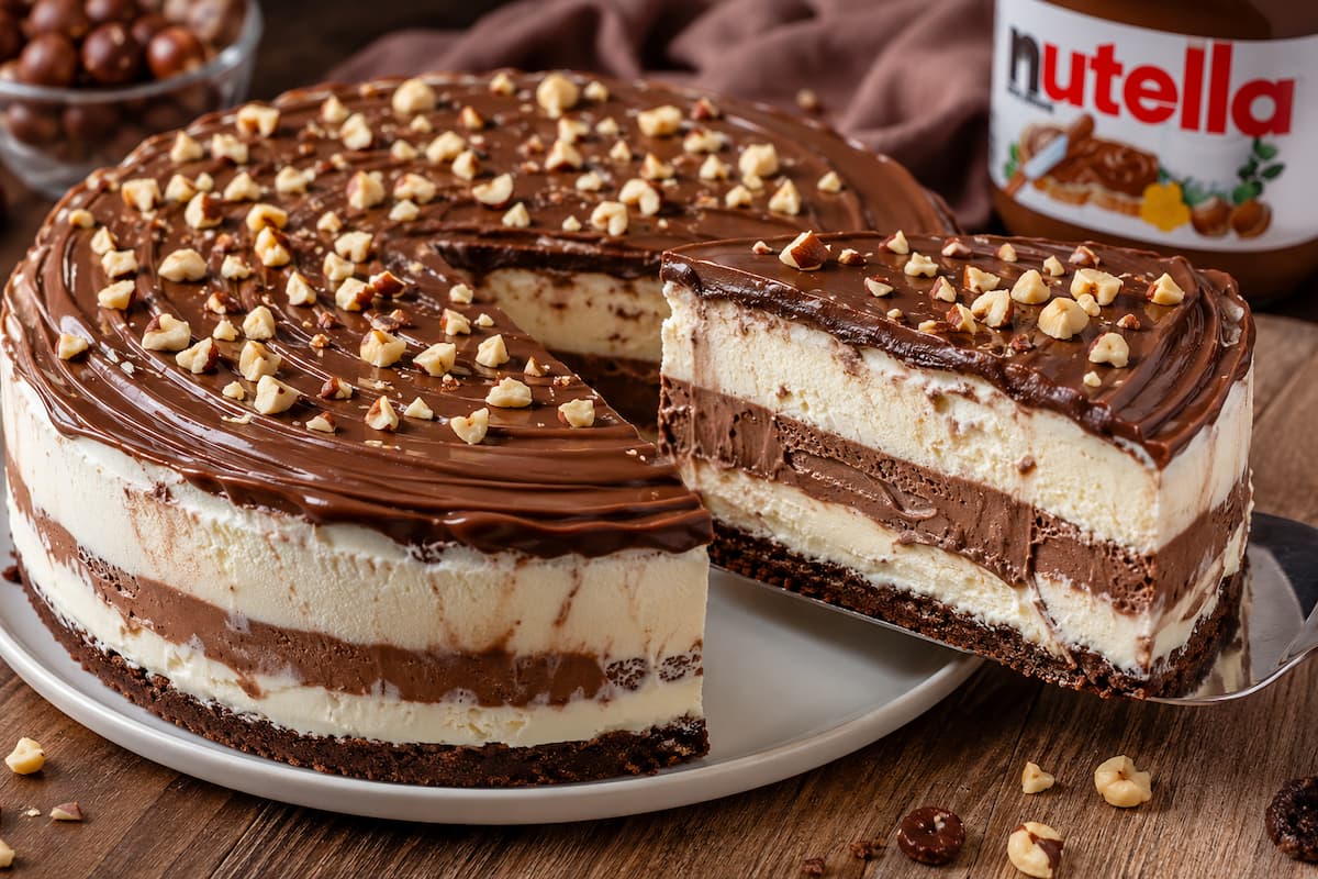 Aprenda a fazer uma deliciosa torta de sorvete com Nutella