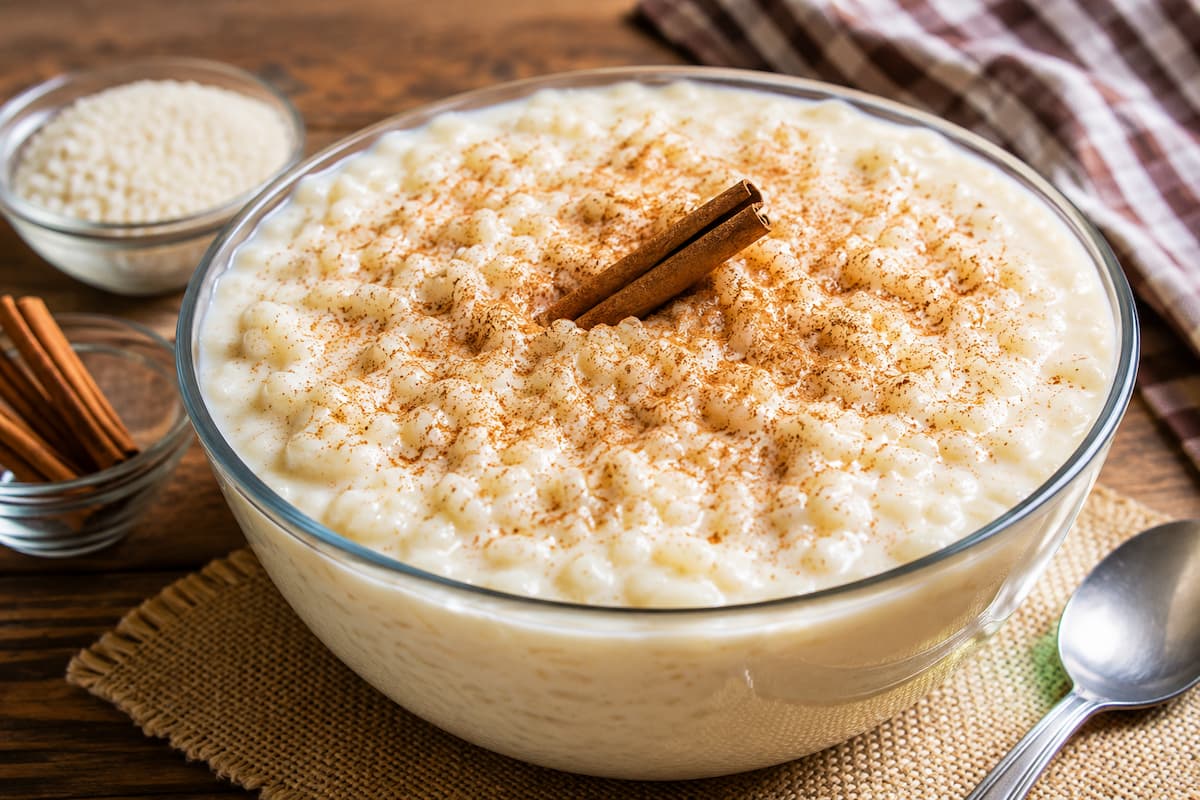Arroz doce cremoso, fácil e delicioso, que rende muito!