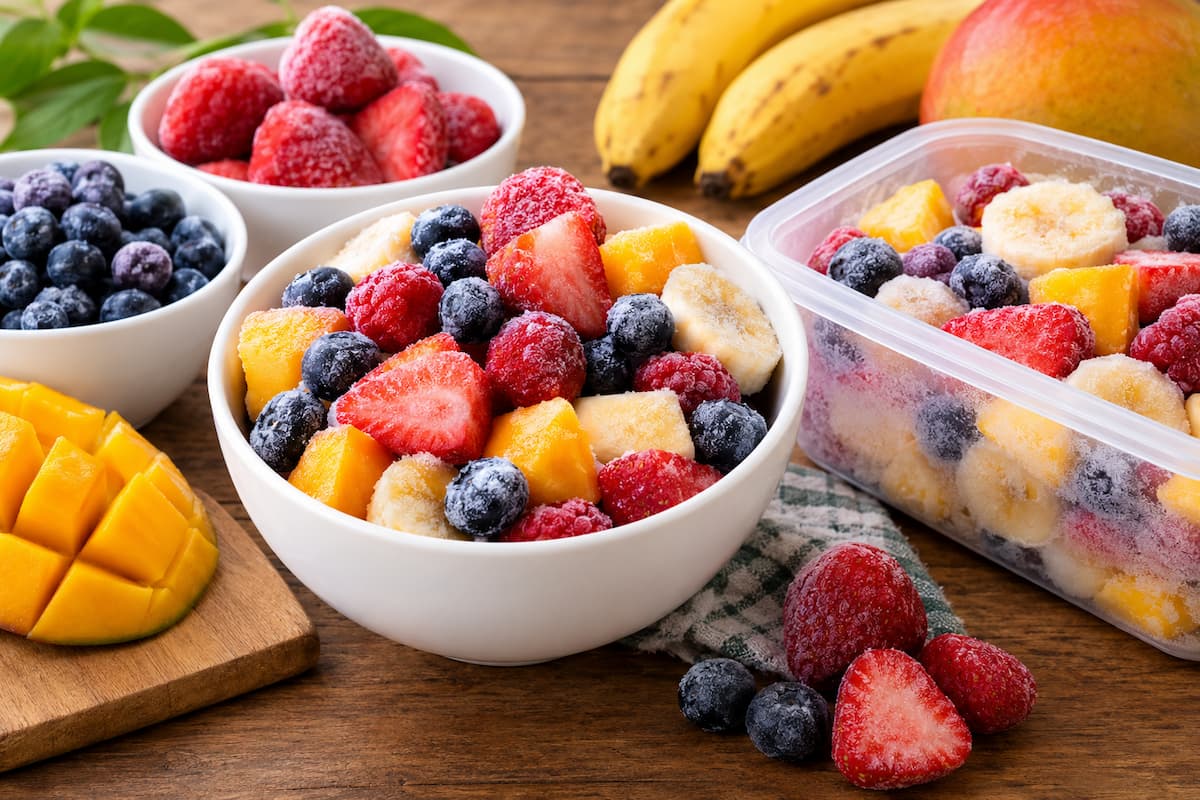Frutas congeladas perdem nutrientes? Descubra